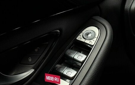 Mercedes-Benz C-Класс, 2019 год, 3 599 000 рублей, 29 фотография