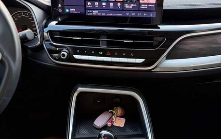 Haval H6, 2023 год, 1 260 000 рублей, 2 фотография