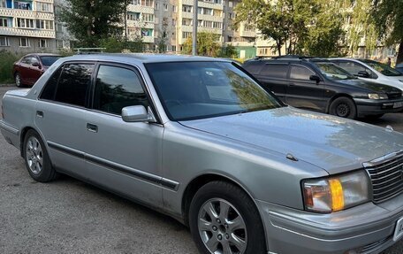 Toyota Crown, 1998 год, 300 000 рублей, 2 фотография