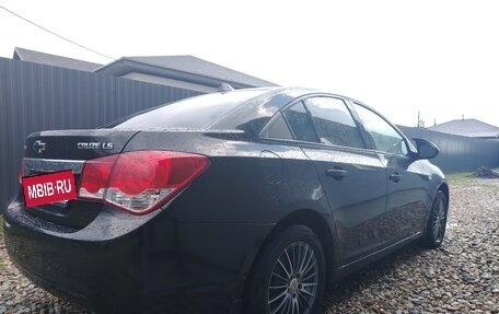 Chevrolet Cruze II, 2011 год, 750 000 рублей, 3 фотография