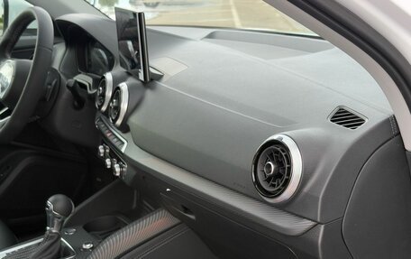 Audi Q2 I, 2025 год, 3 333 333 рублей, 36 фотография