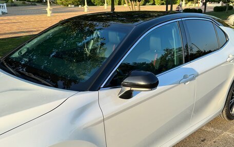 Toyota Camry, 2021 год, 3 170 000 рублей, 3 фотография