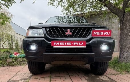 Mitsubishi Pajero Sport II рестайлинг, 2002 год, 989 000 рублей, 12 фотография