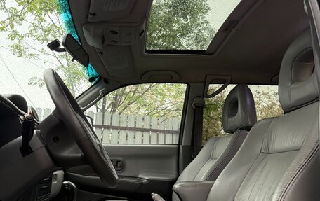 Mitsubishi Pajero Sport II рестайлинг, 2002 год, 989 000 рублей, 19 фотография