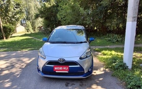 Toyota Sienta II, 2017 год, 1 240 000 рублей, 14 фотография