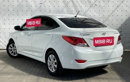 Hyundai Solaris II рестайлинг, 2012 год, 895 000 рублей, 5 фотография