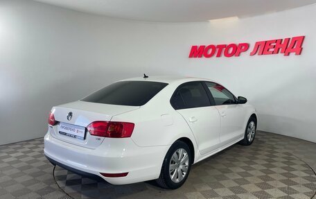 Volkswagen Jetta VI, 2011 год, 922 000 рублей, 4 фотография