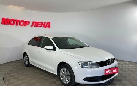 Volkswagen Jetta VI, 2011 год, 922 000 рублей, 3 фотография