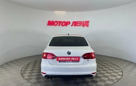 Volkswagen Jetta VI, 2011 год, 922 000 рублей, 5 фотография