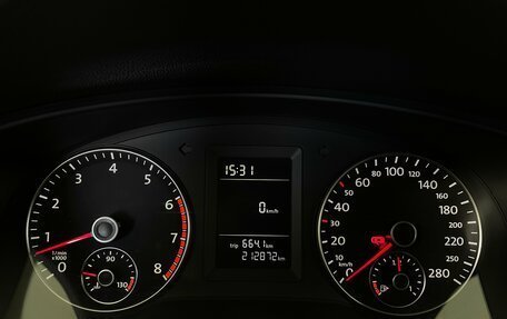 Volkswagen Jetta VI, 2011 год, 922 000 рублей, 12 фотография
