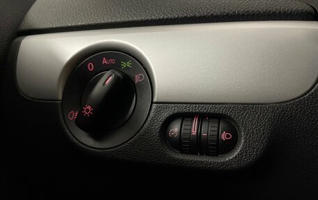 Volkswagen Jetta VI, 2011 год, 922 000 рублей, 16 фотография