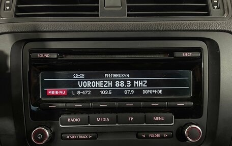 Volkswagen Jetta VI, 2011 год, 922 000 рублей, 18 фотография