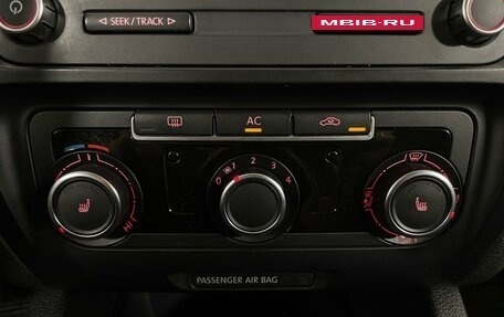 Volkswagen Jetta VI, 2011 год, 922 000 рублей, 19 фотография