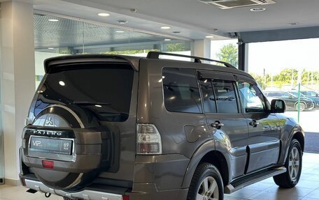 Mitsubishi Pajero IV, 2014 год, 2 075 000 рублей, 4 фотография