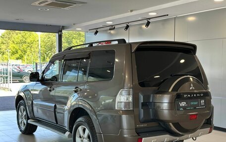 Mitsubishi Pajero IV, 2014 год, 2 075 000 рублей, 6 фотография