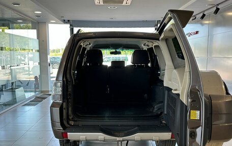 Mitsubishi Pajero IV, 2014 год, 2 075 000 рублей, 19 фотография