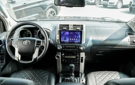Toyota Land Cruiser Prado 150 рестайлинг 2, 2011 год, 2 400 000 рублей, 7 фотография