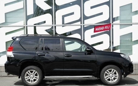 Toyota Land Cruiser Prado 150 рестайлинг 2, 2011 год, 2 400 000 рублей, 5 фотография
