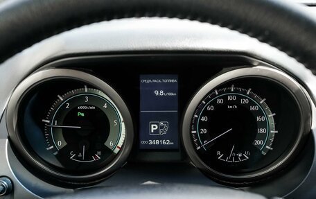 Toyota Land Cruiser Prado 150 рестайлинг 2, 2011 год, 2 400 000 рублей, 19 фотография