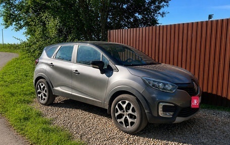 Renault Kaptur I рестайлинг, 2019 год, 1 320 000 рублей, 1 фотография