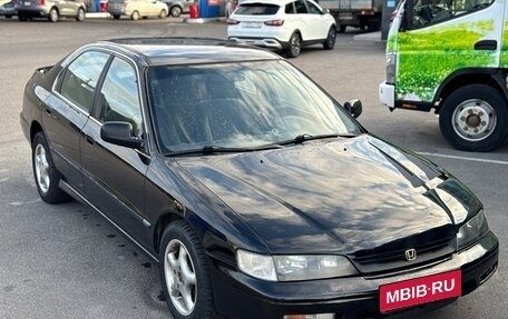 Honda Accord VII рестайлинг, 1997 год, 220 000 рублей, 1 фотография