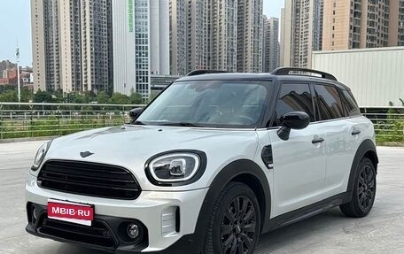 MINI Countryman II (F60), 2022 год, 2 360 000 рублей, 1 фотография