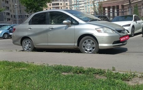 Honda Fit Aria, 2002 год, 310 000 рублей, 1 фотография