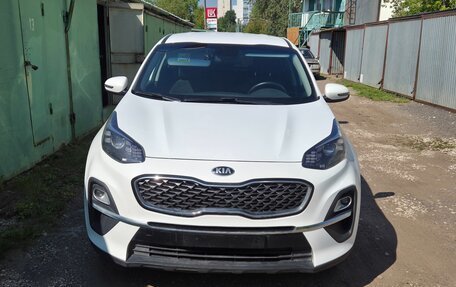 KIA Sportage IV рестайлинг, 2020 год, 2 350 000 рублей, 1 фотография