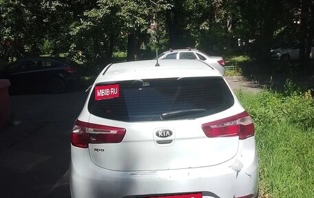 KIA Rio III рестайлинг, 2013 год, 750 000 рублей, 2 фотография