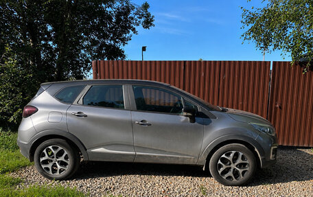 Renault Kaptur I рестайлинг, 2019 год, 1 320 000 рублей, 3 фотография