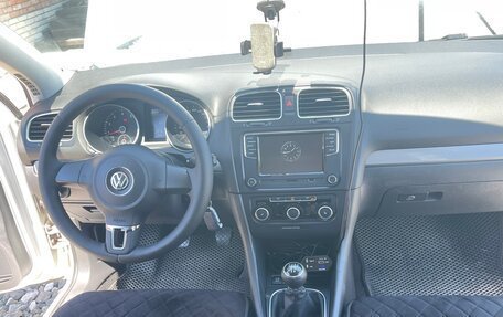 Volkswagen Golf VI, 2011 год, 870 000 рублей, 14 фотография