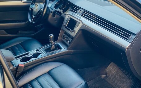 Volkswagen Passat B8 рестайлинг, 2016 год, 1 050 000 рублей, 9 фотография