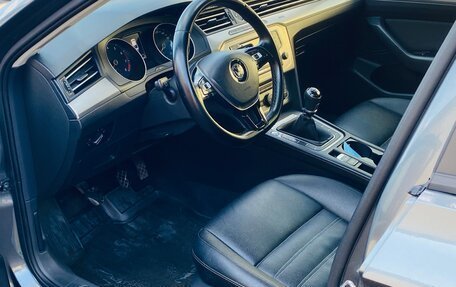 Volkswagen Passat B8 рестайлинг, 2016 год, 1 050 000 рублей, 11 фотография