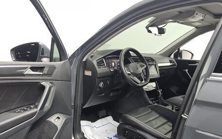 Volkswagen Tiguan II, 2023 год, 3 386 000 рублей, 7 фотография