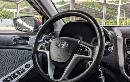 Hyundai Solaris II рестайлинг, 2011 год, 799 900 рублей, 9 фотография