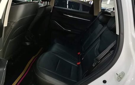 Haval H6, 2023 год, 1 575 000 рублей, 6 фотография