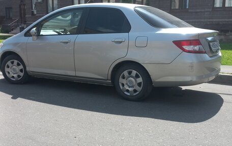 Honda Fit Aria, 2002 год, 310 000 рублей, 4 фотография