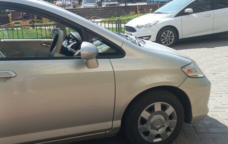 Honda Fit Aria, 2002 год, 310 000 рублей, 23 фотография
