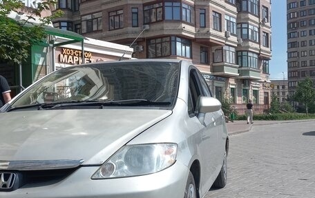 Honda Fit Aria, 2002 год, 310 000 рублей, 9 фотография