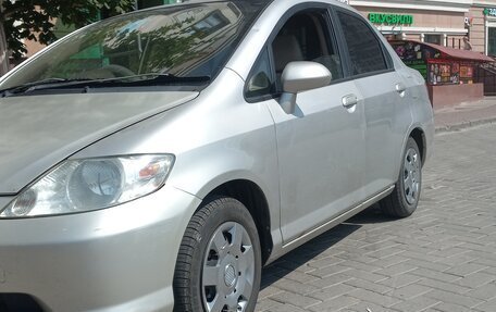 Honda Fit Aria, 2002 год, 310 000 рублей, 27 фотография