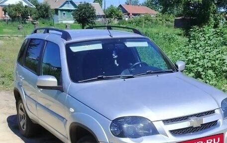Chevrolet Niva I рестайлинг, 2018 год, 720 000 рублей, 7 фотография