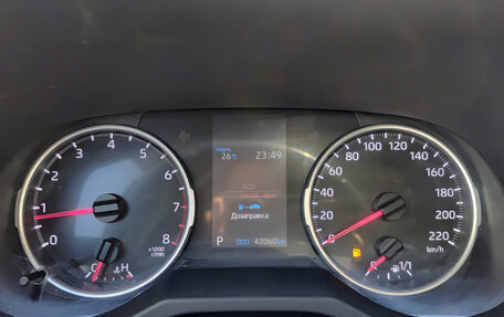Toyota RAV4, 2021 год, 4 050 000 рублей, 17 фотография
