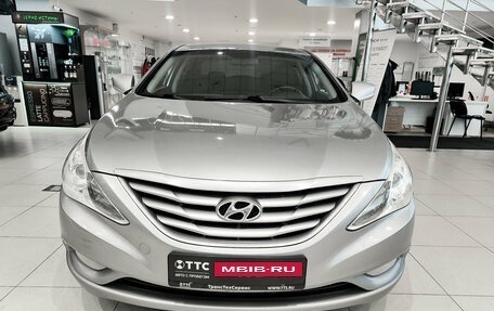 Hyundai Sonata VI, 2010 год, 850 000 рублей, 6 фотография