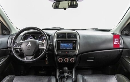 Mitsubishi ASX I рестайлинг, 2013 год, 1 158 000 рублей, 13 фотография