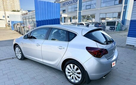 Opel Astra J, 2011 год, 825 000 рублей, 6 фотография