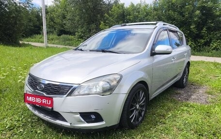 KIA cee'd I рестайлинг, 2010 год, 670 000 рублей, 3 фотография