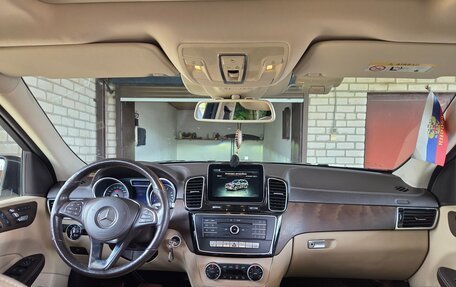 Mercedes-Benz GL-Класс, 2016 год, 5 800 000 рублей, 8 фотография