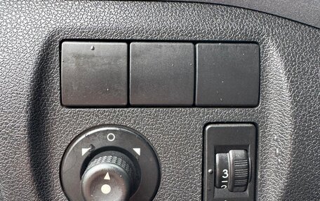 Peugeot Partner II рестайлинг 2, 2013 год, 1 250 000 рублей, 11 фотография