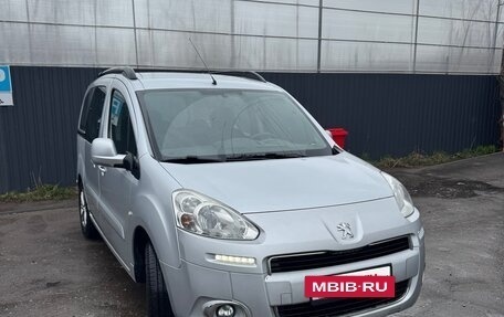 Peugeot Partner II рестайлинг 2, 2013 год, 1 250 000 рублей, 2 фотография
