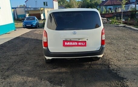 Toyota Probox I, 2005 год, 460 000 рублей, 2 фотография